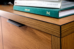 JARSTOL - klasycze biurko z wysuwaną półką na klawiaturę FONTI, 120x78 cm - kolor dąb karmel